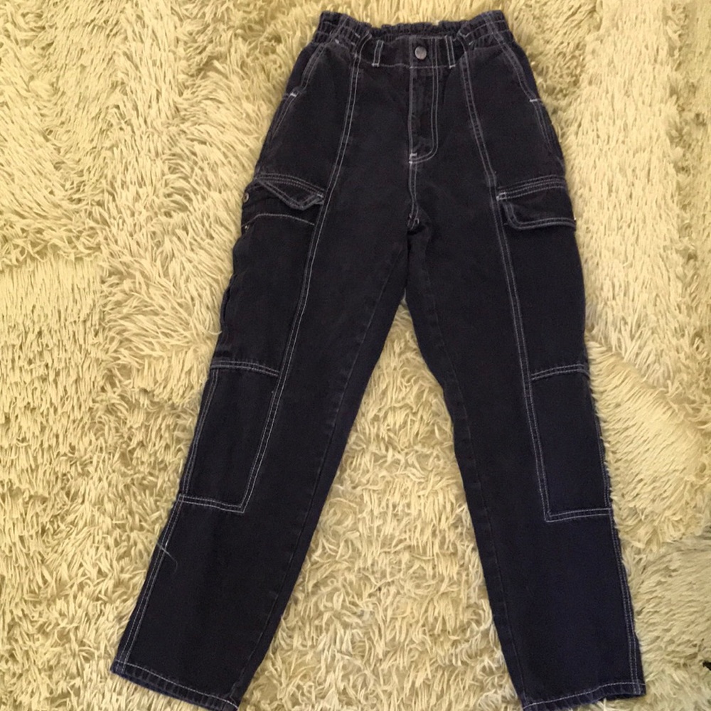 black cargo pants